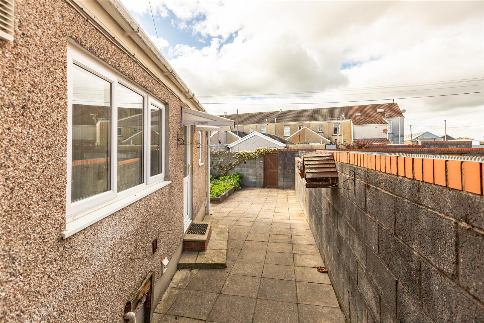 New Dock Road, Llanelli, SA15 2HE